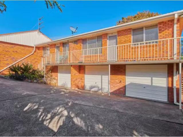 New 2 BR 4/79 Savoy Street, Port Macquarie Apartment for rent.