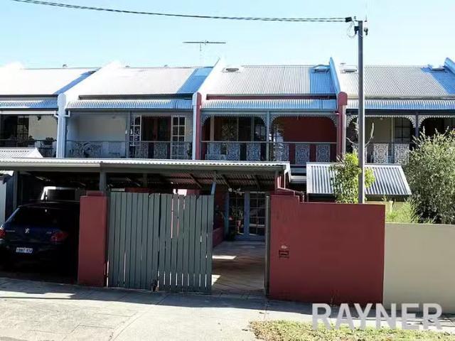 For Rent! 2 BR 4A Stuart Street, Perth, WA 6000