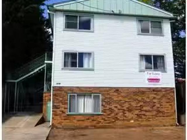 Cozy 2 BR 5/144 Mann St, Armidale Apartment for rent Listed b.