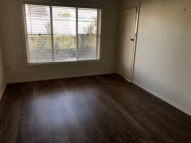 Just in! 2 BR 5/153 De Boos St, Temora Apartment for rent Lis.
