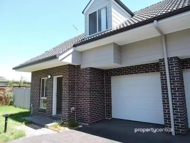 New 2 BR 5/10 Braddon Street, OXLEY PARK Townhouse for rent L.