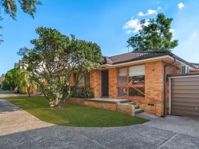 Rental! 2 BR 5/55 Weston Street, Panania Apartment for rent L.