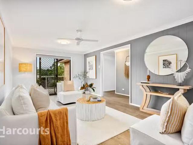 Cheap 2 BR 5/70 Minnamurra Street, KIAMA, NSW 2533 Unit for.