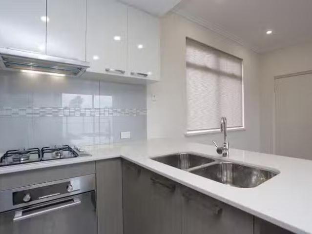 Deal! 2 BR 6/158 Powell Street, Joondanna, WA 6060