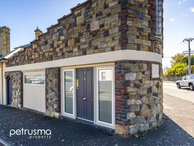 Rental! 2 BR 6/313 Davey Street, South Hobart Apartment for re.