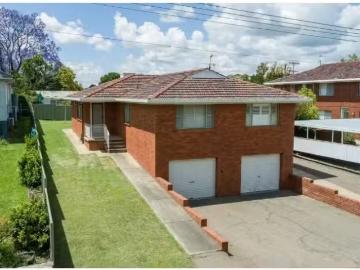 Cozy 2 BR 6/67 Bourke Street, TAMWORTH Apartment for rent Lis.