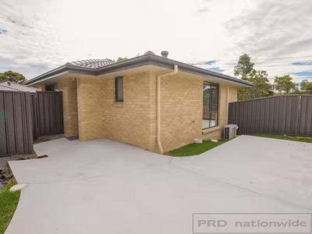 Nice 2 BR 75B Kline Street, WESTON Apartment for rent Listed.