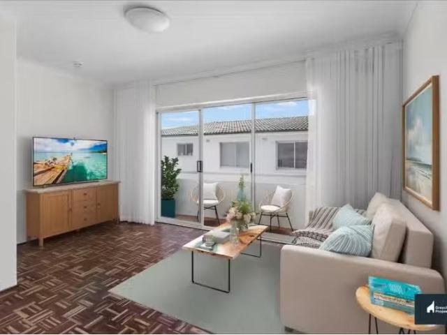 Cheap 2 BR 7/97 Queenscliff Road, QUEENSCLIFF Apartment for re.