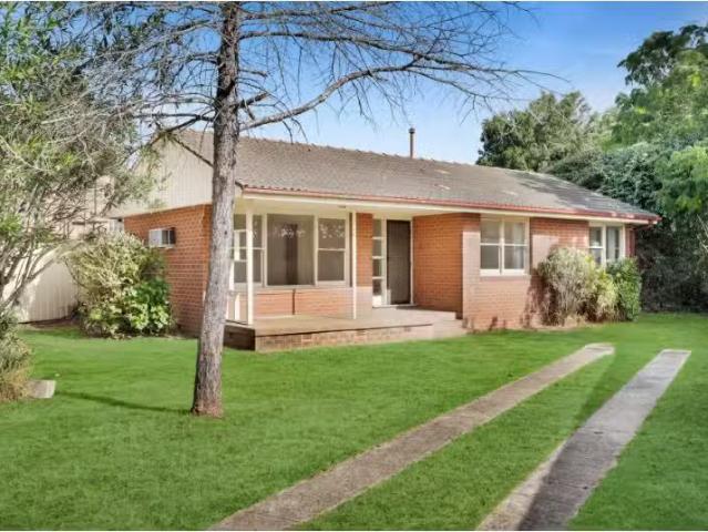 Unique 2 BR 79 Oxford Road, Ingleburn House for rent Listed b.