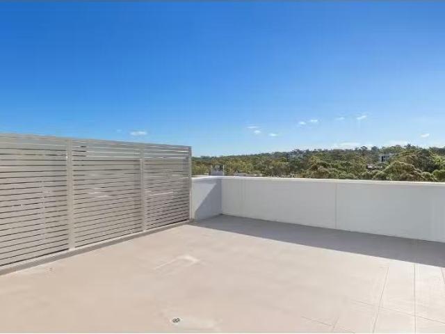 Just in! 2 BR 801/77 Ridge Street, Gordon Apartment for rent.