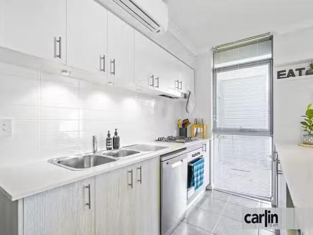 New 2 BR 8/2 Coojong Link, Success, WA 6164
