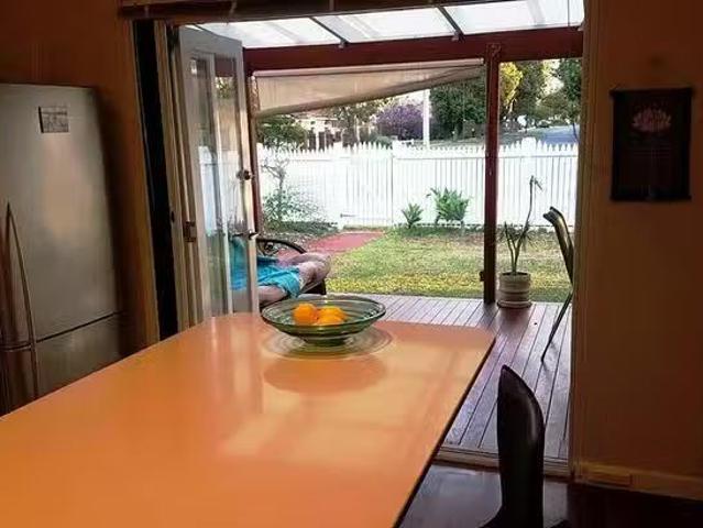 Unique 2 BR 8 Custance Street, Lathlain, WA 6100