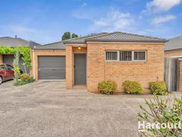 New 2 BR 9/4 Black Knight Way, KURUNJANG, VIC 3337 Unit for.