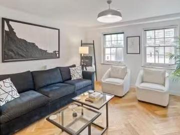 Cheap 2 BR Charlotte Street