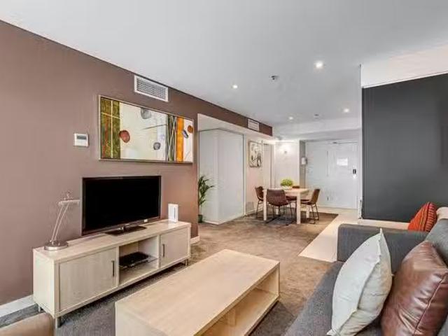 Cozy 2 BR North Terrace