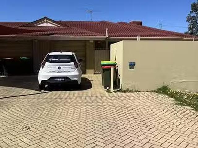 Just in! 2 BR UNIT 2/2 Vaughan Street, Dianella, WA 6059