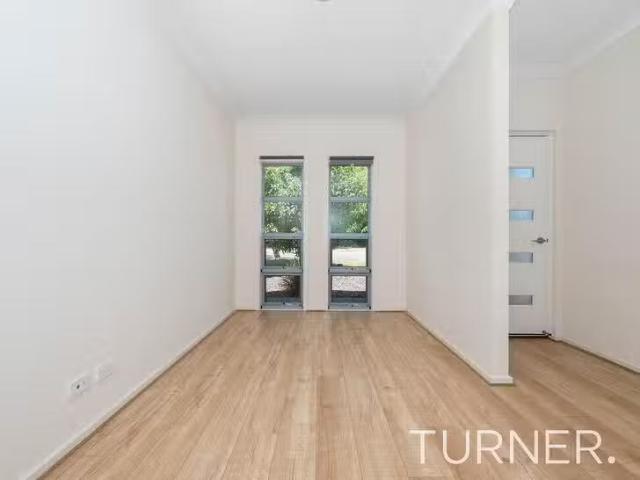 Charming 2 Gay Avenue, Gilles Plains, SA 5086