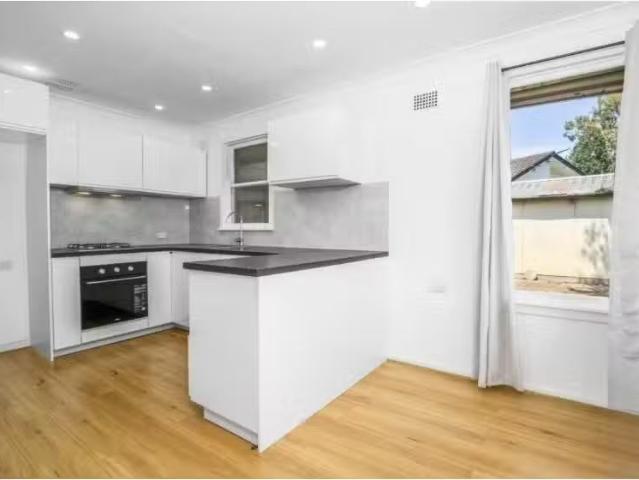 Deal! 2 Halinda Street, Whalan House for rent Listed by Rosa.