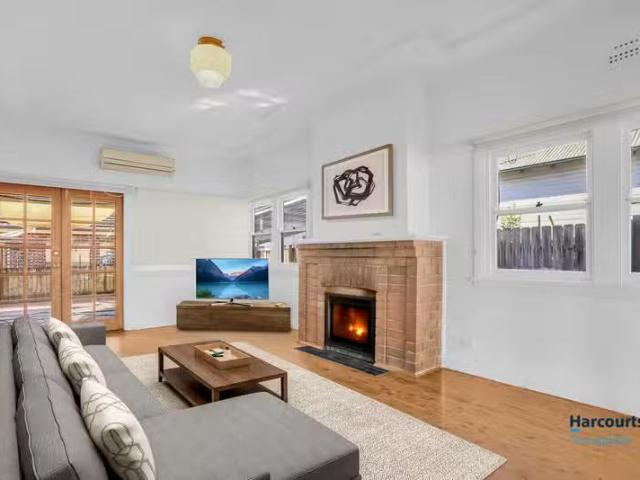 Charming 2 Lindsay Street, Wentworthville NSW 2145