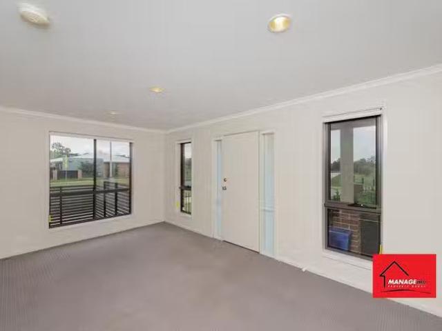 Cheap 2 Mallett Street, Bonner, ACT 2914