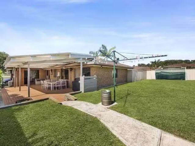 Cheap 2 Sir Joseph Banks Drive, Bateau Bay, NSW 2261