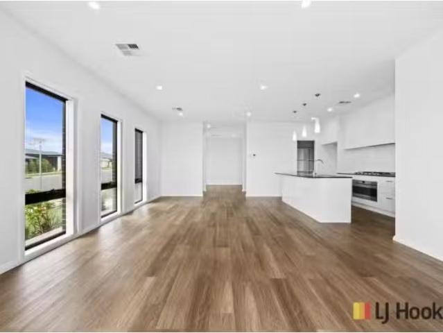 For Rent! 2 Sunray Street, TRALEE House for rent Listed by Sa.