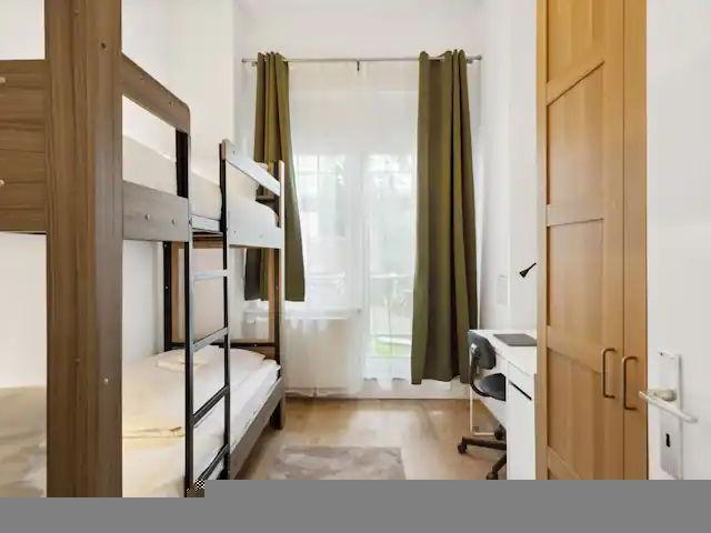 Cozy 2 room apartment in Charlottenburg, Berlin Amsterdam Apartments for Rent
