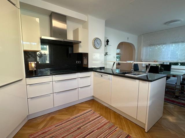 Cozy 2 room apartment in Mariagrün near LKH & Uni Graz, Graz Amsterdam Apartments for Rent
