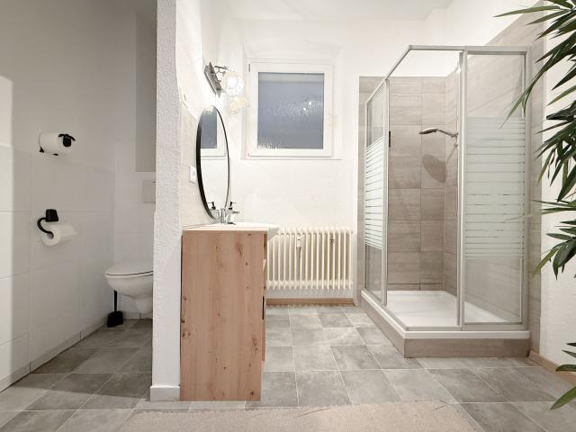 Cozy 2 room apartment with terrace – pet friendly, near S Bahn