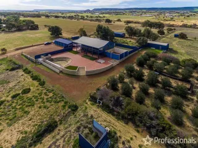 Nice 2 Richards Road, Buller, WA 6532