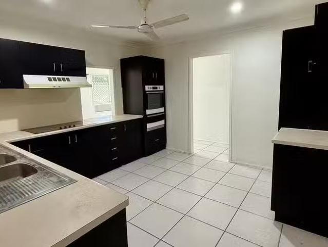 Nice 2 Tinglewood Street, Kirwan, QLD 4817