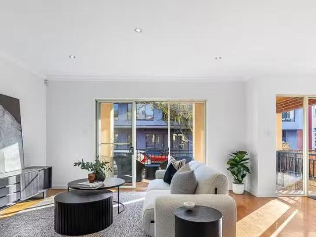 New 2 Tully Road, East Perth, WA 6004