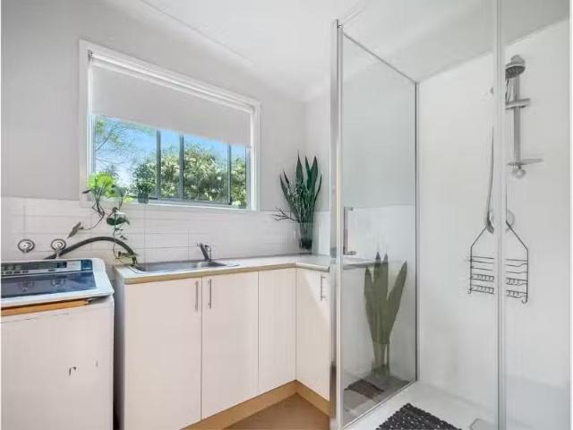 Just in! 2A Harlow Street, Marks Point House for rent Listed.