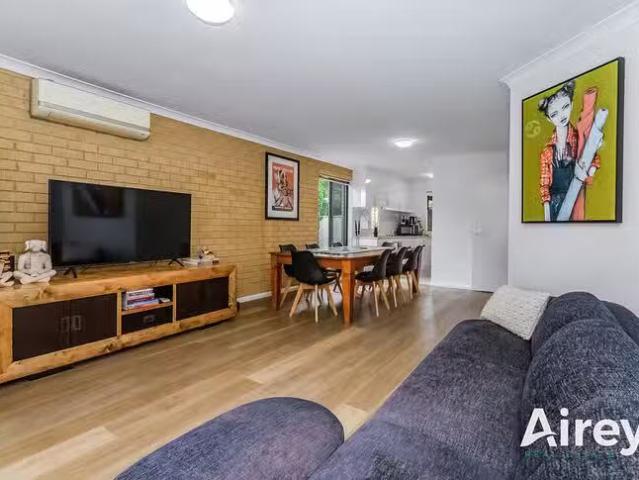 Charming 3/46 Axford Street, Como, WA 6152