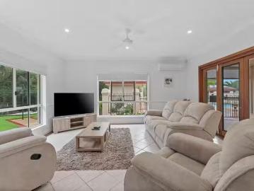 Deal! 34 Sawmill Road, Dundowran Beach, QLD 4655