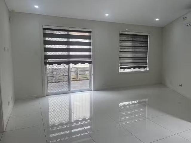 Nice 34a Mullenderree Street, Prestons Townhouse for rent Lis.