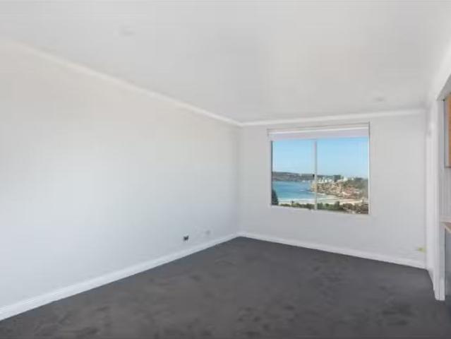 For Rent! 35/18 Ronald Avenue, Freshwater Apartment for rent.