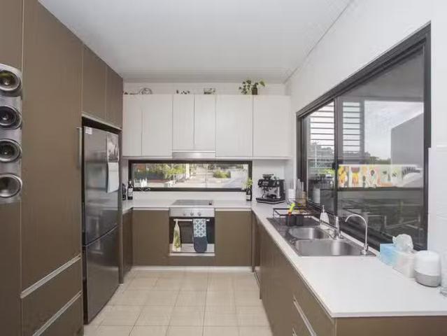 Unique 35/80 Eighth Avenue, Maylands, WA 6051