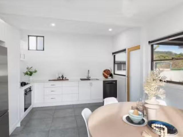 New 35 Burns Road, Ourimbah, NSW 2258