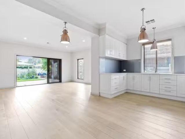 Rental! 35 Gladys Street, CLARENCE GARDENS, SA 5039 House fo.