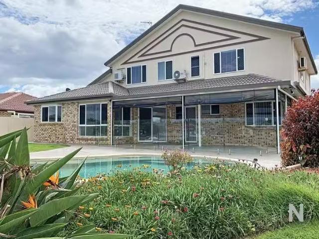 Unique 35 Saltwater Terrace, Helensvale, QLD 4212