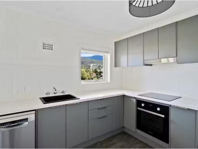 For Rent! 35B Shoobridge Street, GLEBE Apartment for rent Lis.