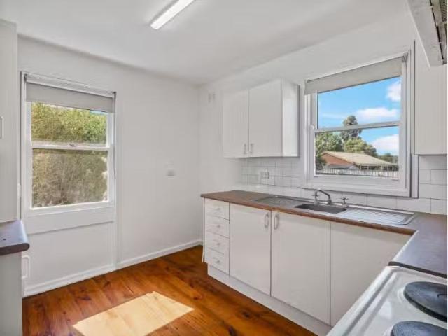 Rental! 363 Boomerang Drive, LAVINGTON House for rent Listed.