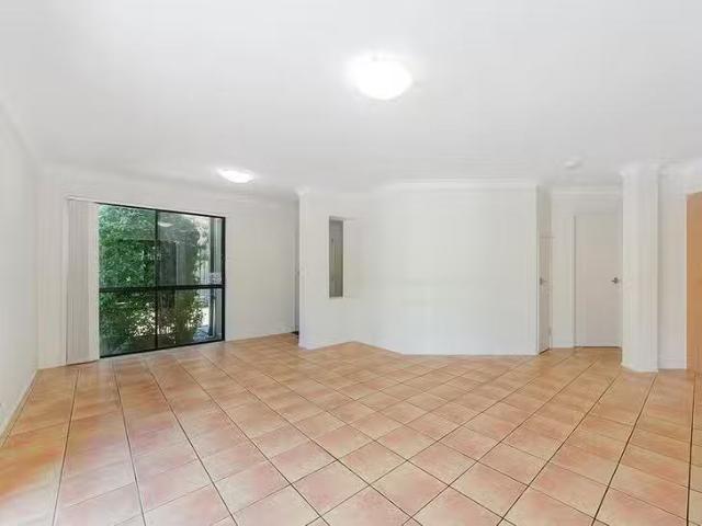 Cozy 3/63 Muir Street, Labrador, QLD 4215