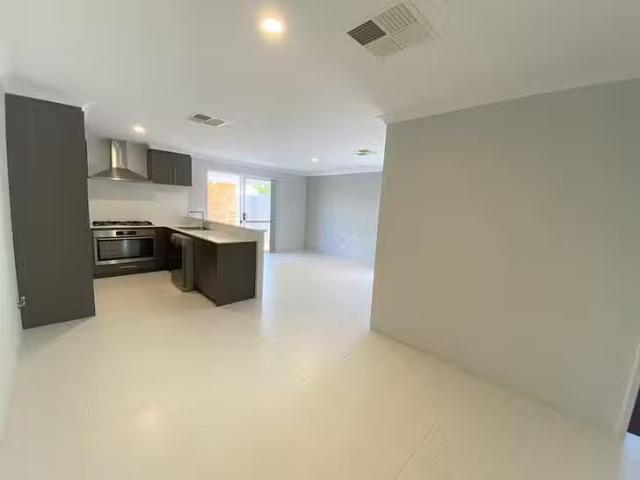 Cozy 369 Banrock Drive, Ellenbrook, WA 6069