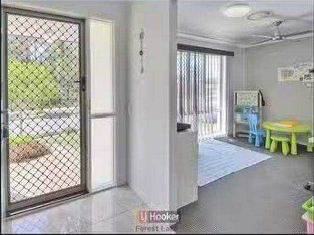 Cozy 36 Armisfield Street, Doolandella, QLD 4077
