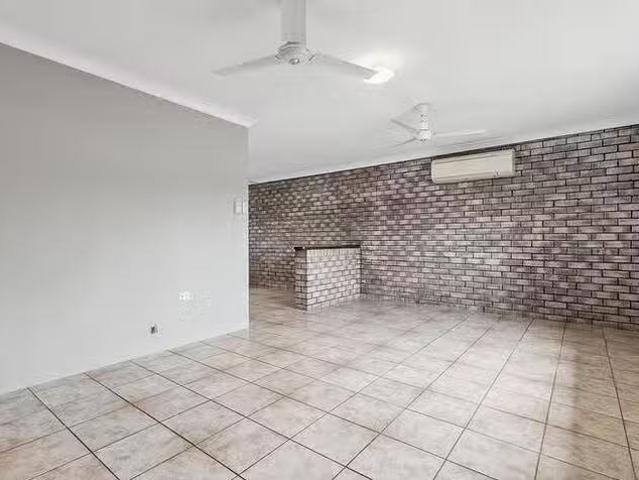 Just in! 36 Darile Street, Hillman, WA 6168