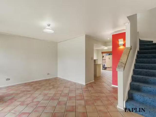 For Rent! 3/6 Gunnawarra Avenue, Camden Park, SA 5038