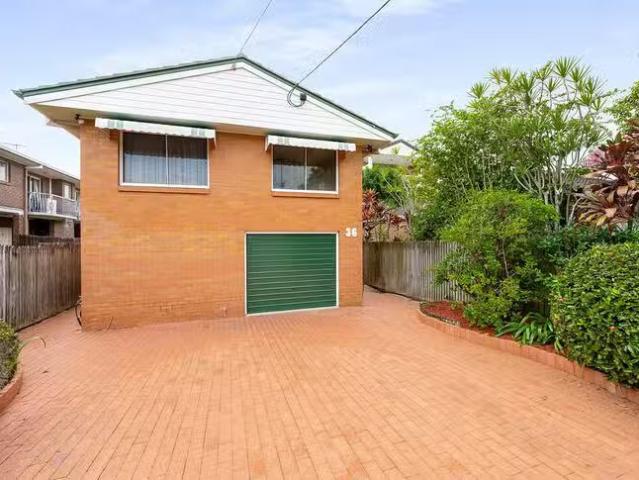 Deal! 36 Stevenson Street, Ascot, QLD 4007