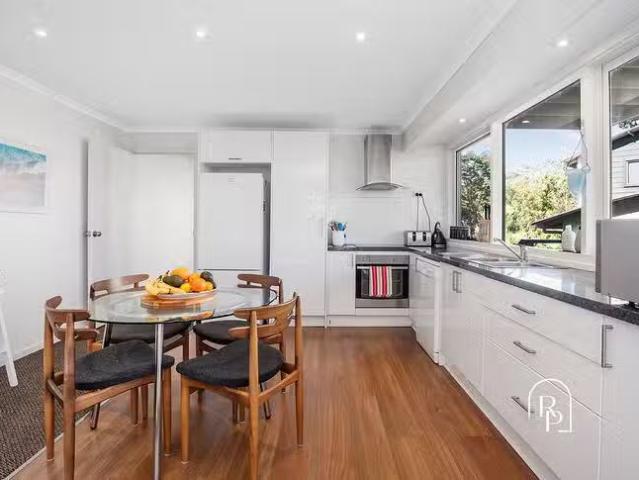 For Rent! 36 Tower Hill Road, Somers, VIC 3927